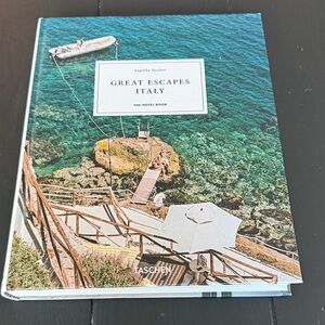 TASCHEN Great Escapes Italy Book with Blue and Green Cover